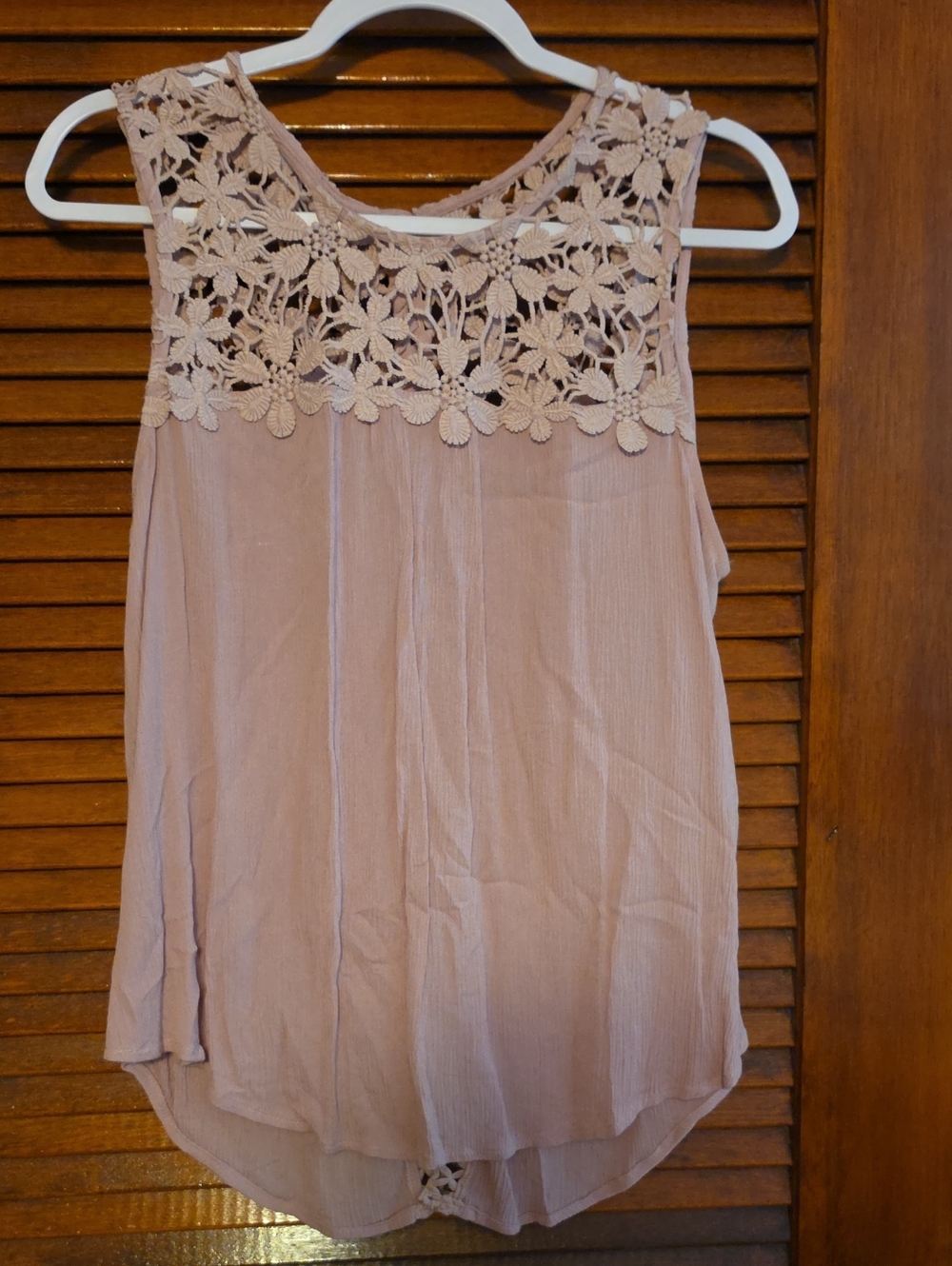 Vanity Floral Crochet Yoke Sleeveless Camisole - Blush